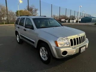 2005 Jeep Grand Cherokee Laredo