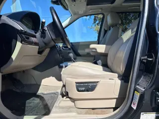 2013 Land Rover LR2 HSE LUX