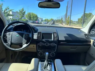 2013 Land Rover LR2 HSE LUX
