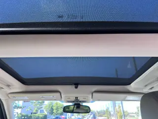 2013 Land Rover LR2 HSE LUX