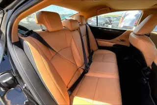 Lexus ES 350 2023 4dr Sedan