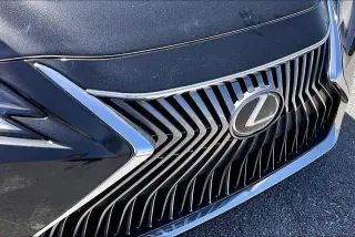 Lexus ES 350 2023 4dr Sedan