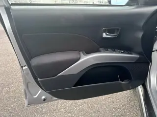 2011 Mitsubishi Outlander SE