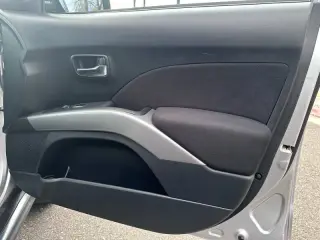 2011 Mitsubishi Outlander SE