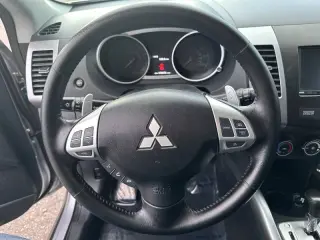 2011 Mitsubishi Outlander SE