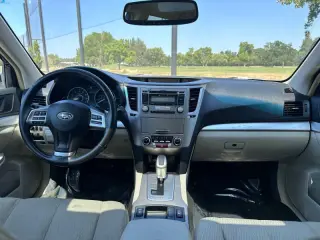 2012 Subaru Outback 2.5i Premium