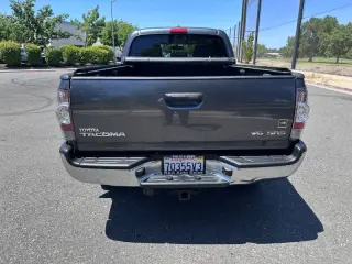 2010 Toyota Tacoma V6