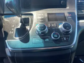 2015 Toyota Sienna SE Premium 8-Passenger