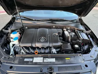 2013 Volkswagen Passat S PZEV