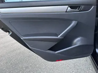 2013 Volkswagen Passat S PZEV