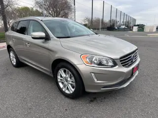 2016 Volvo XC60 T5 Drive-E Premier