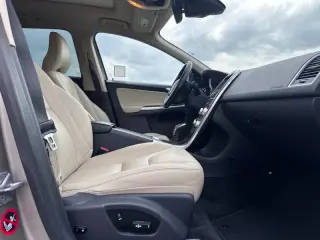 2016 Volvo XC60 T5 Drive-E Premier