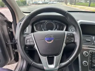 2016 Volvo XC60 T5 Drive-E Premier