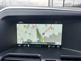 2016 Volvo XC60 T5 Drive-E Premier