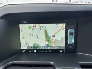 2016 Volvo XC60 T5 Drive-E Premier