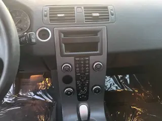 2010 Volvo C30 T5