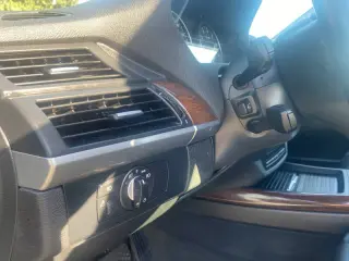 2009 BMW X5 xDrive30i