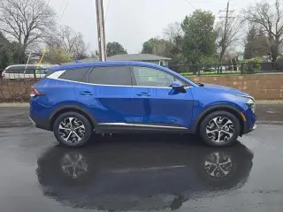 Kia Sportage 2024 EX SUV 4 puertas