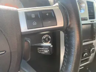 2010 Chrysler 300 C HEMI