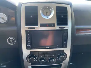 2010 Chrysler 300 C HEMI