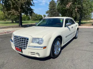 2010 Chrysler 300 C HEMI