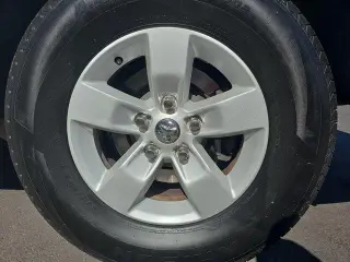 Ram 1500 Classic 2020 4x2 Tradesman 2dr Regular Cab 8 ft. LB Pickup