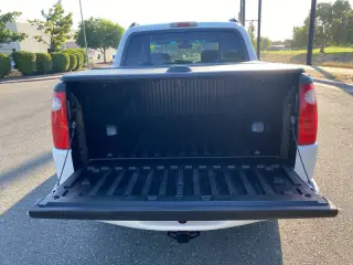 2005 Ford Explorer Sport Trac XLT