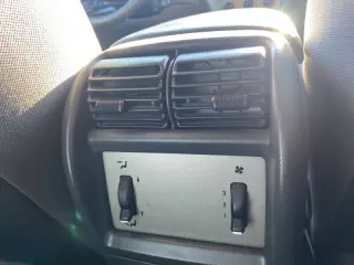 2005 Ford Explorer Sport Trac XLT