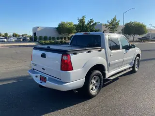 2005 Ford Explorer Sport Trac XLT