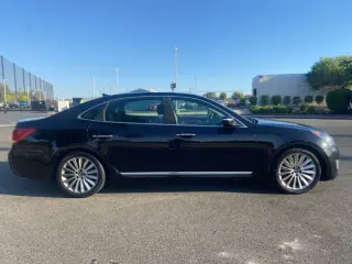 2014 Hyundai Equus Signature