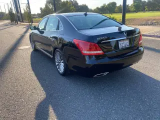 2014 Hyundai Equus Signature