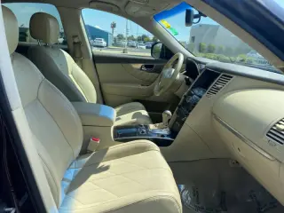 2011 Infiniti FX35