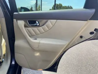 2011 Infiniti FX35