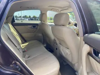 2011 Infiniti FX35