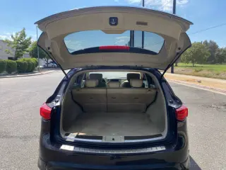 2011 Infiniti FX35