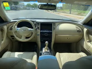 2011 Infiniti FX35