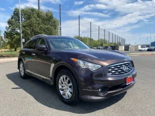 2011 Infiniti FX35