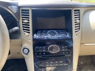 2011 Infiniti FX35