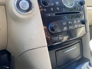 2011 Infiniti FX35