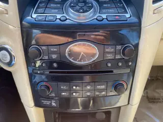 2011 Infiniti FX35