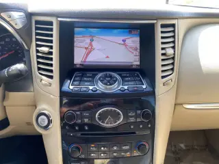 2011 Infiniti FX35