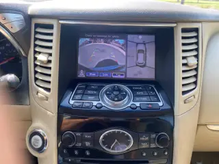 2011 Infiniti FX35