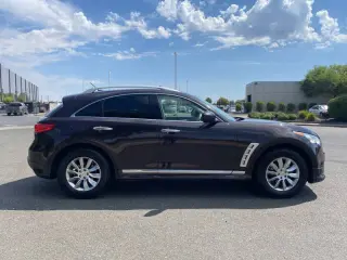 2011 Infiniti FX35