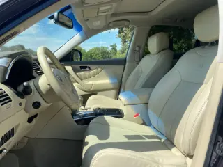 2011 Infiniti FX35