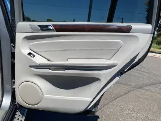 2012 Mercedes-Benz GL-Class GL 450 4MATIC
