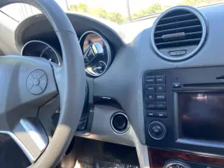 2012 Mercedes-Benz GL-Class GL 450 4MATIC