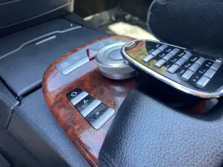 2007 Mercedes-Benz S-Class S 550 4MATIC