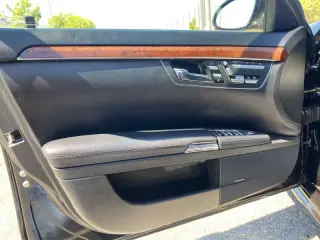 2007 Mercedes-Benz S-Class S 550 4MATIC
