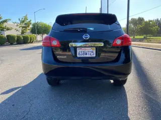 2011 Nissan Rogue S