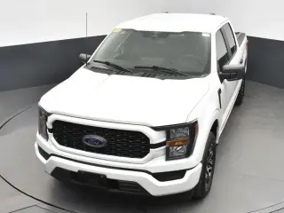 Ford F-150 2023 4x2 XL 4dr SuperCrew 5.5 ft. SB